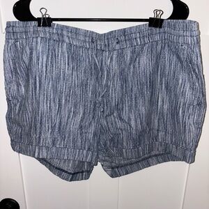 Old Navy Women's Navy Striped Shorts